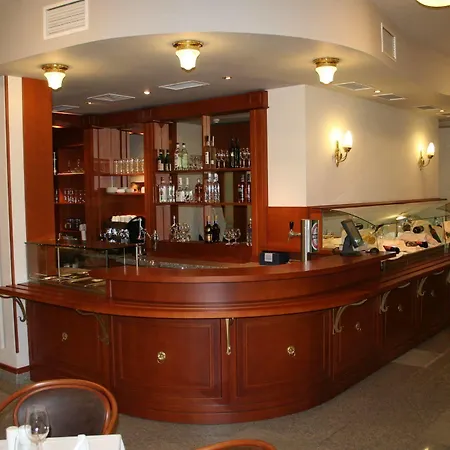 Arte Hotel 3*